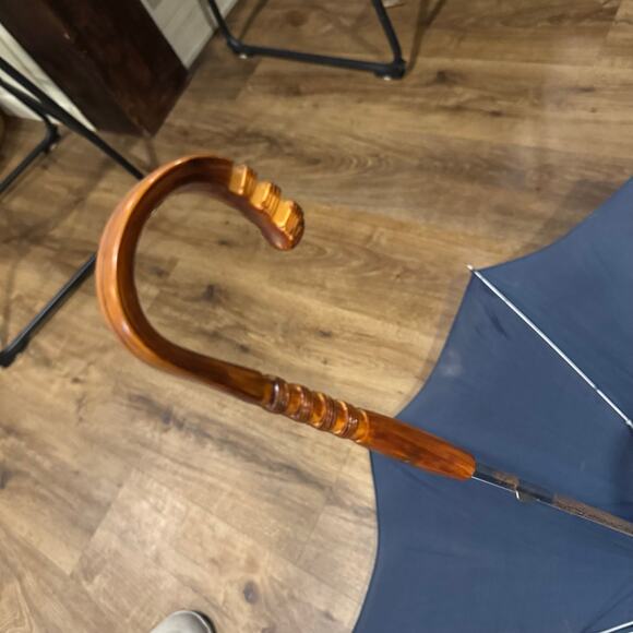 Vintage 35” Navy Blue Umbrella With Curved Wood Handle Parasol READ - Picture 3 of 5